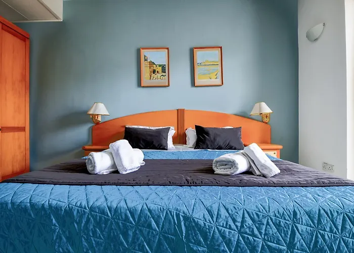 Il-plajja 3* Marsalforn