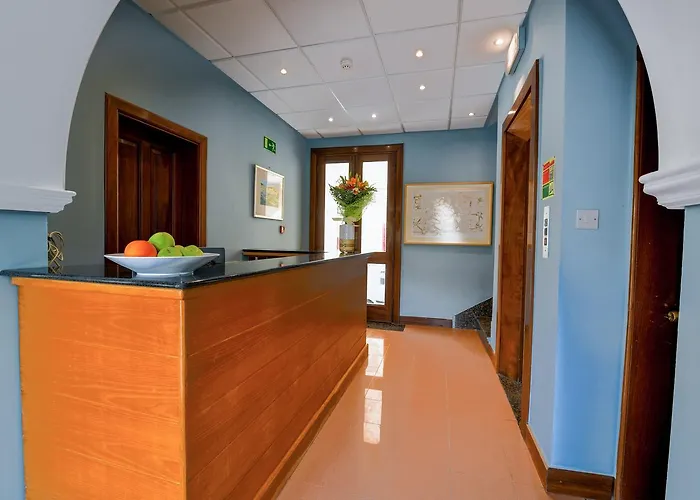 Il-plajja Marsalforn